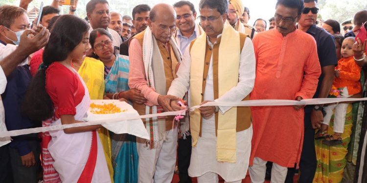 রিসোর্স সেন্টারের শুভ দ্বারোদঘাটন করলেন মুখ্যমন্ত্রী