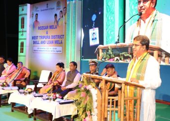 ত্রিপুরা রাজ্যকে আমরা এক নম্বর করব