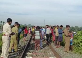 উদ্ধার যুবকের ক্ষতবিক্ষত মৃতদেহ