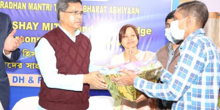 মানুষের জন্য সেবা করলেই সমস্ত কিছু সম্ভব