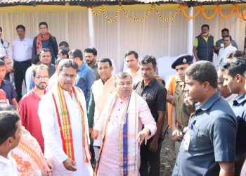 ক্ষেত্রমোহন স্কুল পরিদর্শনে মুখ্যমন্ত্রী