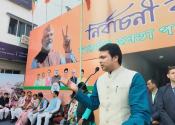 অটল বিহারি বাজপেয়ীকে কোনও বইয়ে সীমাবদ্ধ করা যাবেনা