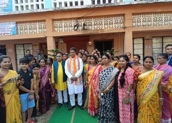 “নারীরা সব পারে”