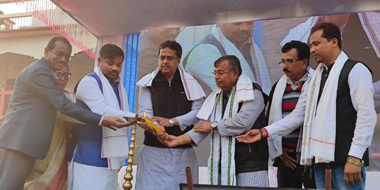 আমাদের সরকার সব সময় উচ্চ শিক্ষাকে সর্বোচ্চ অগ্রাধিকার দিয়েছে।