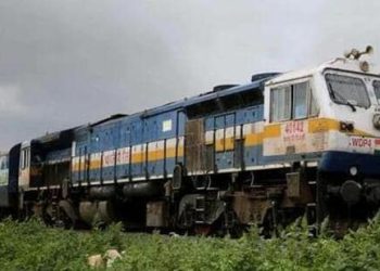 আগামী বছরেই আখাউড়া-আগরতলা রেল রুটে চলবে রেল