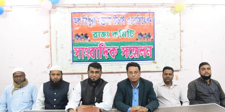 মাদ্রাসা শিক্ষকদের নিয়ে সরকার কোন সিদ্ধান্ত গ্রহণ করেনি।