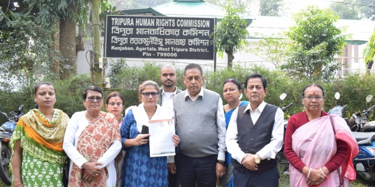 রাজ্যে মানবাধিকার বলতে কিছুই নেই!