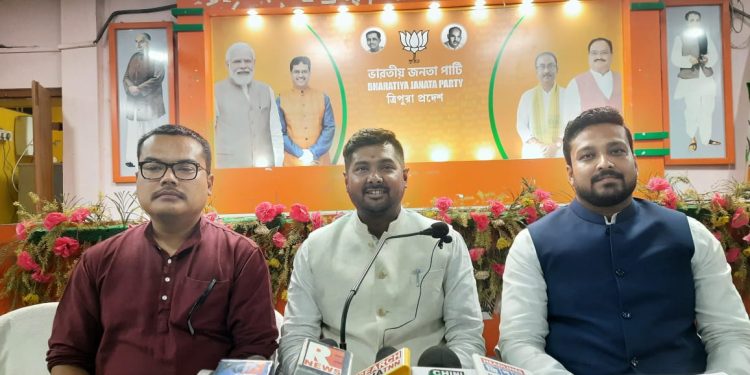 দু’দিনের সফরে রাজ্যে যুব মোর্চার সর্বভারতীয় সভাপতি