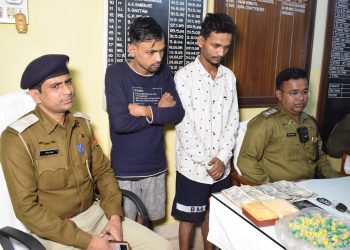 ব্রাউন সুগার সহ আটক দুই