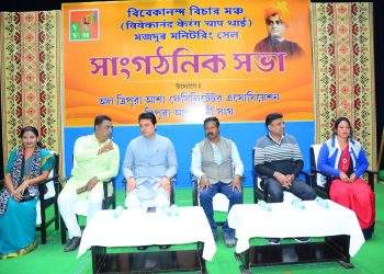 শিশুদের প্রকৃত ভবিষ্যৎ নির্মাতা হচ্ছেন আশা ও অঙ্গনওয়াড়ি মা বোনেরা