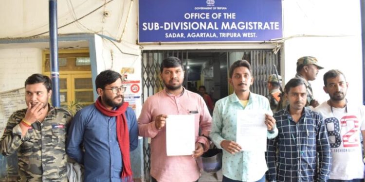 বাম ছাত্র সংগঠনের ডেপুটেশন