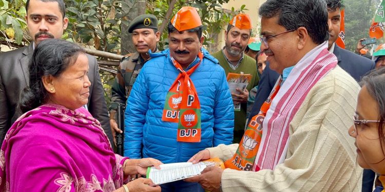 আগামী দিনে তাদের আশির্বাদ নিয়েই সামগ্রিক উন্নয়নে কাজ করবো।