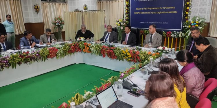 রাজনৈতিক দলের সাথে বৈঠক নির্বাচন কমিশনের