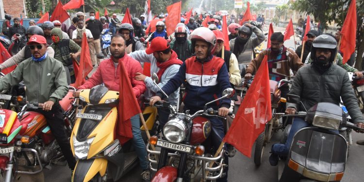 সিপিআইএম এর বাইক মিছিল