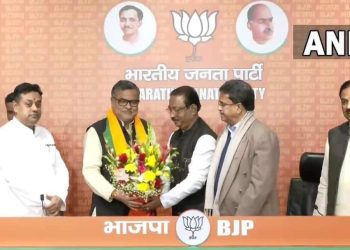 বিজেপিতে সুবল ভৌমিক ও মবস্বর আলি।