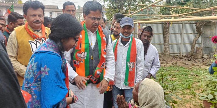 আসন্ন নির্বাচনে তাদের সমীচিন জবাব দেবে গনদেবতারা