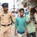 মধ্যপাড়া চলমান সংঘ ক্লাব এলাকা থেকে দুই বাইক চোর আটক