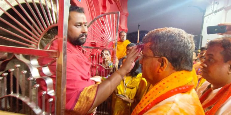 ত্রিপুরা সুন্দরী মন্দিরে পুজো দিলেন মুখ্যমন্ত্রী ডক্টর মানিক সাহা