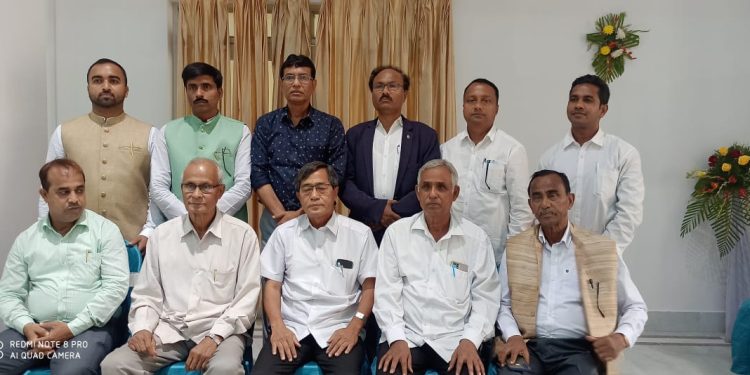 বিধানসভায় শপথ নিলেন বামফ্রন্টের ১১ জন বিধায়ক।