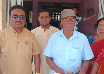 ২৭শে এপ্রিল বৃহস্পতিবার সকাল ১১ টায় ভারতীয় মজদুর সংঘ ঊনকোটি জেলা কমিটির উদ্যোগে আজ প্রধানমন্ত্রীর উদ্দেশ্যে জেলাশাসকের মাধ্যমে ৪ দফা দাবিতে এক ডেপুটেশন প্রদান করা হয়।