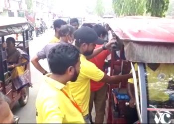 গরমে নাজেহাল অবস্থা সকলের