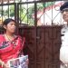 ২৯শে এপ্রিল  শনিবার সকাল ১১ টা নাগাদ ন্যায় বিচারের জন্য মহিলা কমিশনের চেয়ারপার্সন বর্ণালী গোস্বামীর বাড়ির সামনে ধর্নায় বসে মিহির দেবের  স্ত্রী পপি দেব ৷