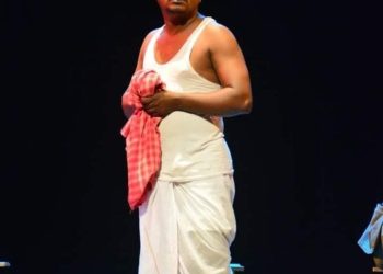 যান দুর্ঘটনায় প্রয়াত রাজ্যের নাট্য শিল্পী উত্তম চক্রবর্তী