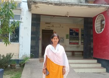 মহিলার গাল কামড়ে, জামা ছিঁড়ে ফেলে পুলিশ কনস্টেবল !