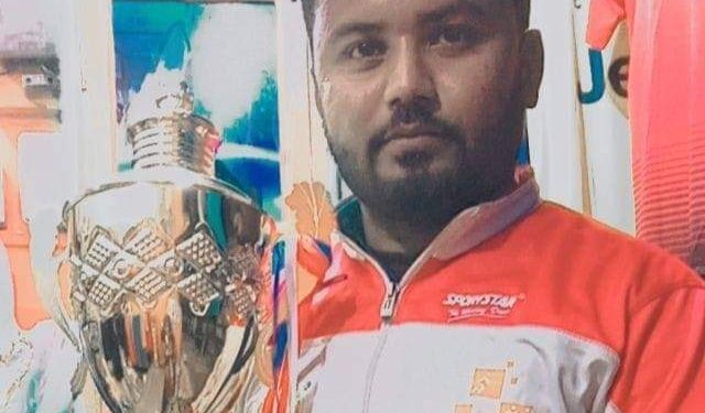 দুই নাবালিকা ছাত্রীর শ্লীলতাহানি,গনধোলাইয়ে আহত কোচ!!