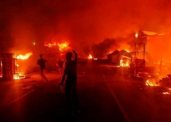 মেইতেই সম্প্রদায়কে তফশিলি উপজাতির অন্তর্ভুক্ত করার দাবি ঘিরে অগ্নিগর্ভ বিজেপি শাসিত মনিপুর ৷