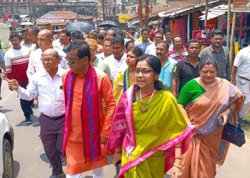 ৫ই মে জিবি এলাকা পরিদর্শন করেন আগরতলা পুর নিগমের মেয়র দীপক মজুমদার