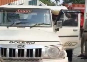 করিমগঞ্জ থেকে ত্রিপুরায় পাচারের পথে ত্রিপুরার চুড়াইবাড়িতে জব্দ বোলেরো বোঝাই ৬ কোটি টাকার নেশাজাতীয় ইয়াবা ট্যাবলেট, আটক তিন!!