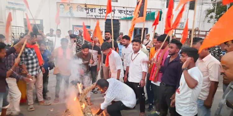 শহরে বজরং দলের বিক্ষোভ মিছিল