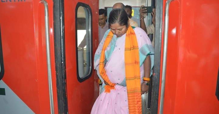 ভারতীয় রেলওয়ে দেশের জীবন রেখা ৷ আজ শুধু ত্রিপুরা নয় গোটা উত্তরপূর্বাঞ্চলের জনগনের জন্য আনন্দের দিন !!!