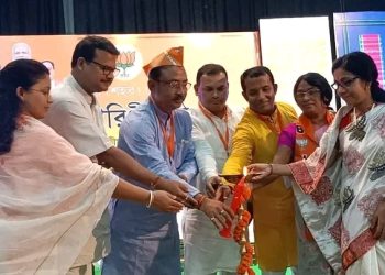 ২০২৪ এর লোকসভা নির্বাচনকে কেন্দ্র করে ইতিমধ্যে রাজ্যের বিভিন্ন রাজনৈতিক দল প্রস্ততি চূড়ান্ত করে নিচ্ছে