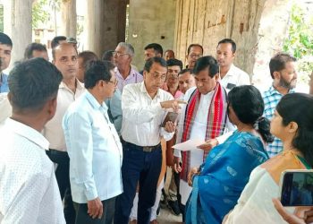 আগরতলা পুর নিগমের ৪৯নং ওয়ার্ডের বৈষ্ণবটিলা এলাকায় বেহাল অবস্থায় পড়ে থাকা তিনটি জায়গায় সংস্কারের কাজে হাত দেবে পুর পরিষদ