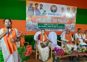 বুধবার  ৭ রামনগর বিধায়ক সুরজিৎ দত্তের বাসভবনে বিজেপির লাভার্থী সম্মেলন অনুষ্ঠিত হয়।।