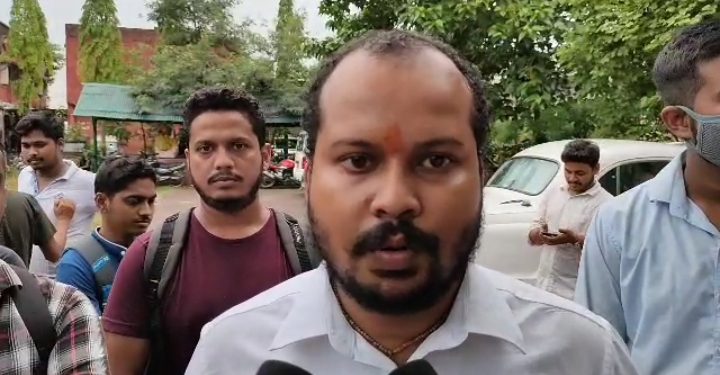 সরকারি চাকরিতে পিআরটিসি বাধ্যতামূলক করার দাবি।