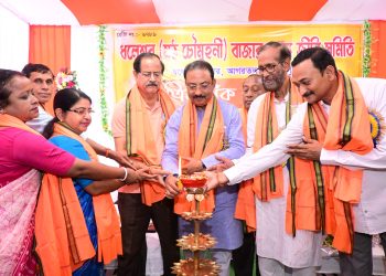 ধলেশ্বর মটচৌমহনি বাজার মৎস জীবী সমিতির ত্রীবার্ষিক সম্মেলন উদ্যেগে নতুন কমিটির গঠন করা হয়