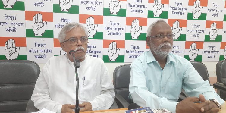ত্রিপুরা প্রদেশ কংগ্রেস দলের পক্ষ থেকে সাংবাদিক সম্মেলন।