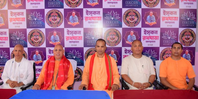 কৃষ্ণ সচেতনতার জন্য আন্তর্জাতিক সমাজ  প্রতিষ্ঠাতা আচার্য: তাঁর ঐশ্বরিক কৃপা এ.সি. ভক্তিবেদান্ত স্বামী প্রভুপাদ  মঠ চৌমুহনী, এ.এ. রোড, আগরতলা, ত্রিপুরা (পশ্চিম),