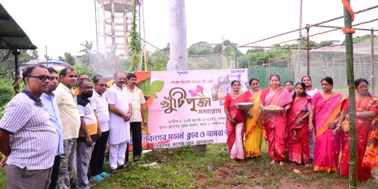 থিমে স্বপ্ন, উৎসবে উড়ান—শিবনগর মডার্ন ক্লাব ও আমরা তরুণ দলের খুঁটি পুজোর মধ্য দিয়ে সূচনা হল এবারের দুর্গোৎসবের
