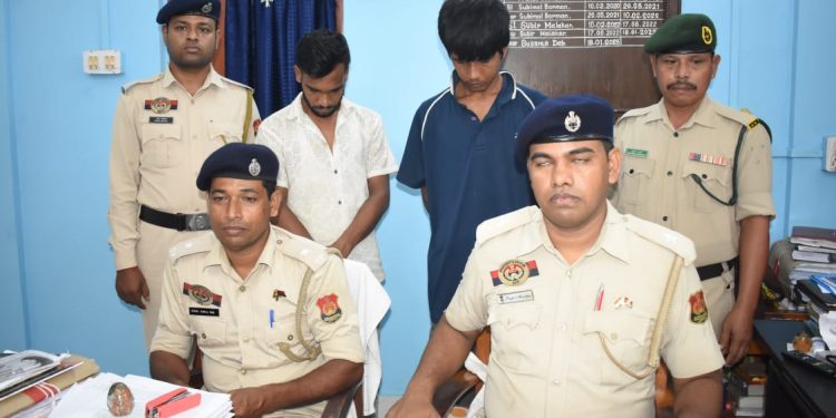 গোপন তথ্যের ভিত্তিতে গাজা ও নেশা সামগ্রীসহ কুখ্যাত কারবারি রঞ্জন রায়কে আটক করল এনসিসি থানার পুলিশ, কুমারী টিলা থেকে চুরি যাওয়া নির্মাণ সামগ্রীসহ ধৃত আরও দুই চোর।