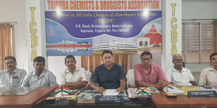 কিছু গুরুত্বপূর্ণ বিষয় নিয়ে সাংবাদিক সম্মেলনে মিলিত হয় কেমিস্ট এন্ড ড্রাগিস্ট এসোসিয়েশন।।।