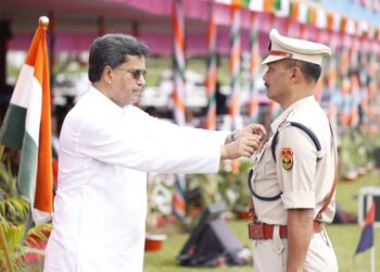 রাষ্ট্রপতি পুলিশ পদক ও স্বরাষ্ট্রমন্ত্রীর পুলিশ পদক প্রাপ্তদের সংবর্ধনা 