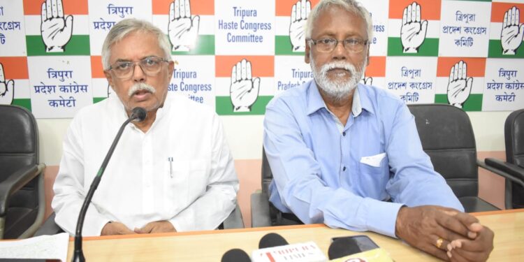 রাজ্যের শান্তি-শৃঙ্খলা রক্ষায় সরকারের ব্যর্থতা নিয়ে সরব কংগ্রেস মুখপাত্র প্রবীর চক্রবর্তী