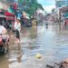 স্বল্প সময়ের প্রবল বৃষ্টিতে আগরতলা শহরের রাস্তায় জলাবদ্ধতা, দৈনন্দিন জীবন ব্যাহত