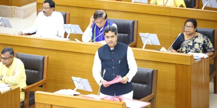 জাতীয় সড়কের বেহাল অবস্থা উন্নয়নে উদ্যোগী রাজ্য সরকার, আশ্বাস মুখ্যমন্ত্রী ডাঃ মানিক সাহার