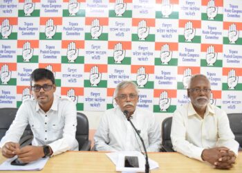 জিএসটি ও ডিএ প্রসঙ্গে সাংবাদিক বৈঠকে কংগ্রেসের কড়া সমালোচনা