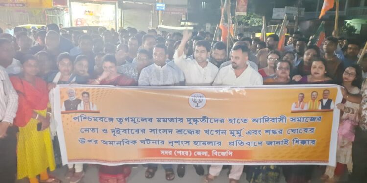 বিজেপির উদ্যোগে আগরতলায় প্রতিবাদ মিছিল — পশ্চিমবঙ্গে তৃণমূলের হামলার বিরুদ্ধে ক্ষোভ প্রকাশ করল কর্মী ও সমর্থকেরা